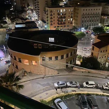 Apartment Dimoradora *